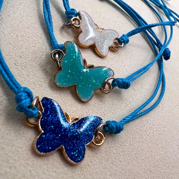 Handmade blue butterfly bracelet EACH SOLD SEPARATELY - Picture 3 of 3